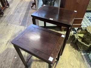 Chinese rosewood set of two nesting tables - 2