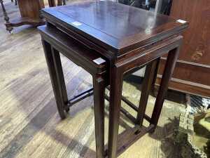 Chinese rosewood set of two nesting tables - 4