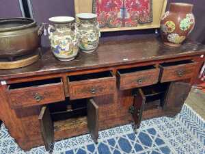 Chinese red lacquered timber sideboard - 3