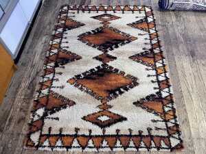 Mid Century Axminster rug