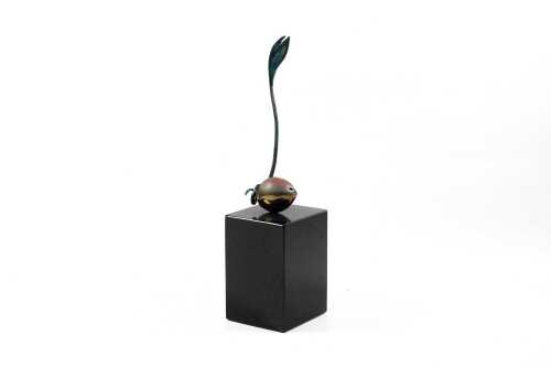 Zoe Ellenberg, Avocado Young. Stainless steel and patinated bronze sculpture on marble plinth