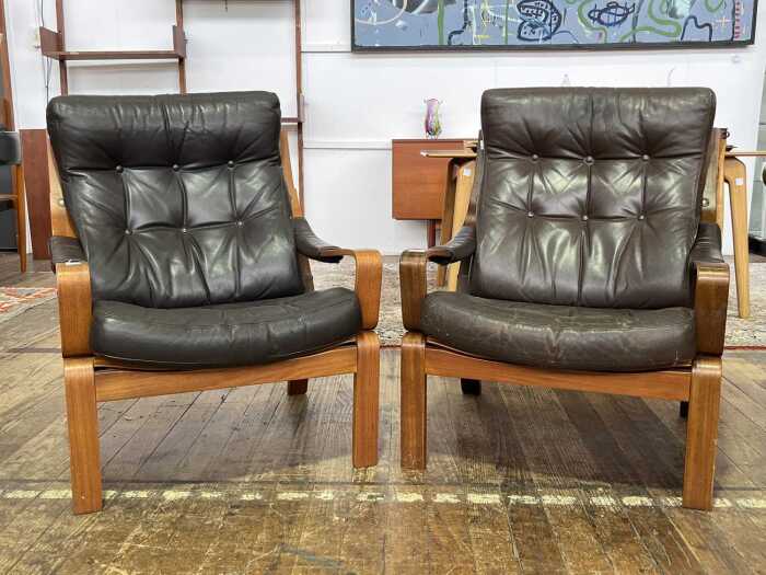 Pair of Tessa T6 mid-century armchairs