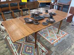 Parker Nordic mid-century teak extension table - 2