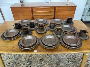 Mid-century Arabia Finland 'Ruska' stoneware dinner setting for eight