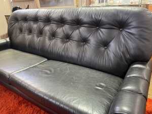 Mid-century three piece lounge suite - 3