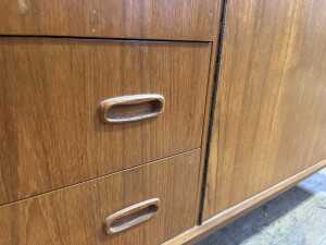 Mid-century teak sideboard - 5