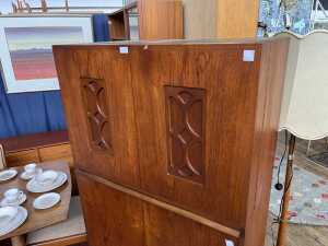 Avalon mid-century teak bar cabinet - 2