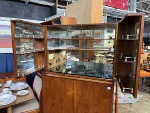 Avalon mid-century teak bar cabinet - 3