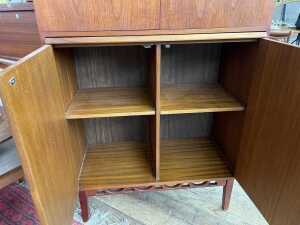 Avalon mid-century teak bar cabinet - 6