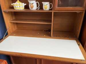Mid-century teak wall unit - 3