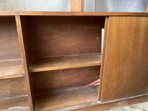 Mid-century teak wall unit - 4