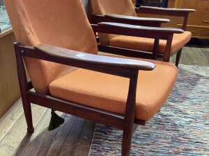 "Manhattan" Mid-century three-piece lounge suite - 4