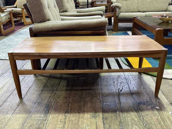 Danish De Luxe teak coffee table