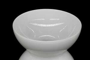 Anne Nilsson for Ikea, 'Diablo' pair of milk glass hourglass vases - 2