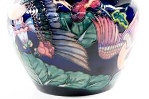 Moorcroft 'Kyoto' ceramic twin-handled vase with heron and butterflies - 3