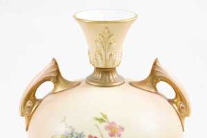 Antique Royal Worcester blushware porcelain twin handled vase - 4
