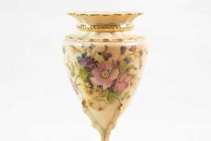 Antique Royal Worcester blushware porcelain vase, 1913 - 2