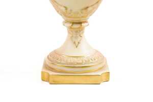 Victorian Royal Worcester porcelain twin handled vase, 1897 - 4