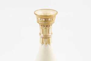 Pair of Victorian Royal Worcester porcelain twin handled vases, 1886 - 4