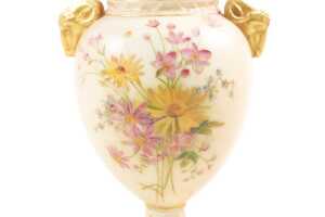 Edwardian Royal Worcester blushware porcelain vase, 1903 - 3