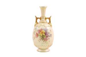 Victorian Royal Worcester blushware porcelain twin handled vase, 1898
