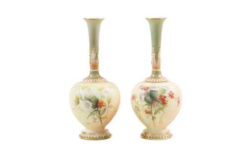 Pair of Victorian Royal Worcester porcelain vases, 1898