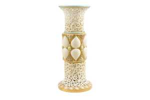 Antique Grainger and Co. of Worcester reticulated porcelain vase