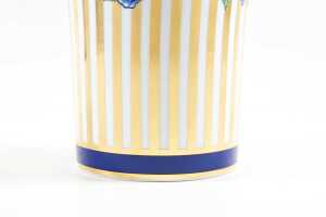 Rosenthal Versace 'Wild Flora' porcelain vase - 3