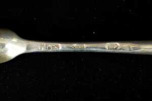 George II English sterling silver double ended marrow scoop, 1732 - 5