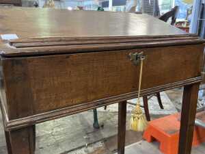 Georgian provincial oak slope front desk - 4