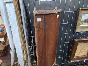 Georgian oak bow front corner cupboard - 2