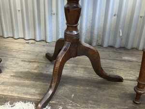 Georgian oak wine table - 3