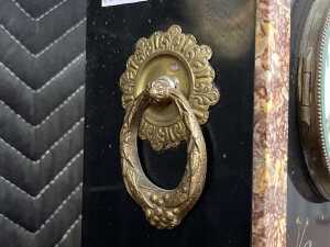 Antique French figural mantel clock - 6