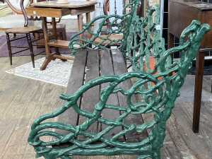 Antique style cast iron bench - 3