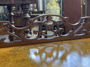 Victoran burr walnut watnot - 4