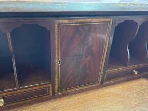 George III Sheraton period flame mahogany bureau - 4