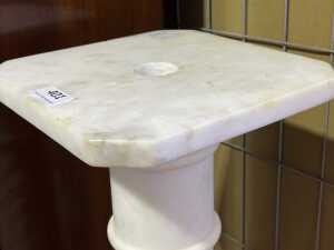 Carrara white marble pedestal - 4