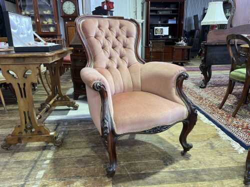 Victorian mahogany gent's chair