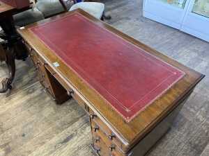Victorian oak pedestal desk - 2