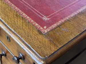 Victorian oak pedestal desk - 4