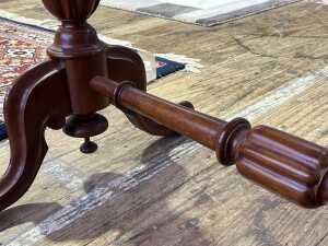 Antique style mahogany hall or occasional table - 4