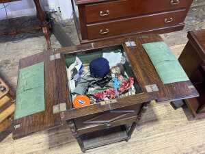 Jacobean style oak sewing table - 3