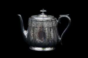 Antique Walker and Hall silver plated three piece tea service - 3