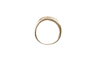 A diamond ring in 9 carat yellow gold - 4