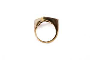 A peridot ring in 9 carat yellow gold - 4
