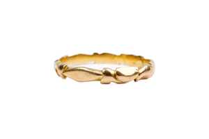 A carved band in 22 carat yellow gold - 2