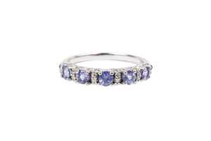 A tanzanite and diamond ring in 9 carat white gold