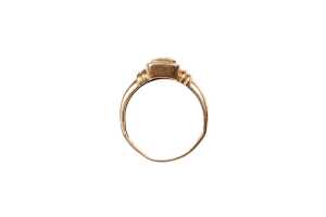 A garnet ring in 9 carat yellow gold - 4