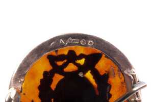 A Royal Light Infantry brooch in tortoise shell and 9 carat rose gold. - 3