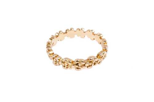 A Pandora daisy ring in 14 carat yellow gold